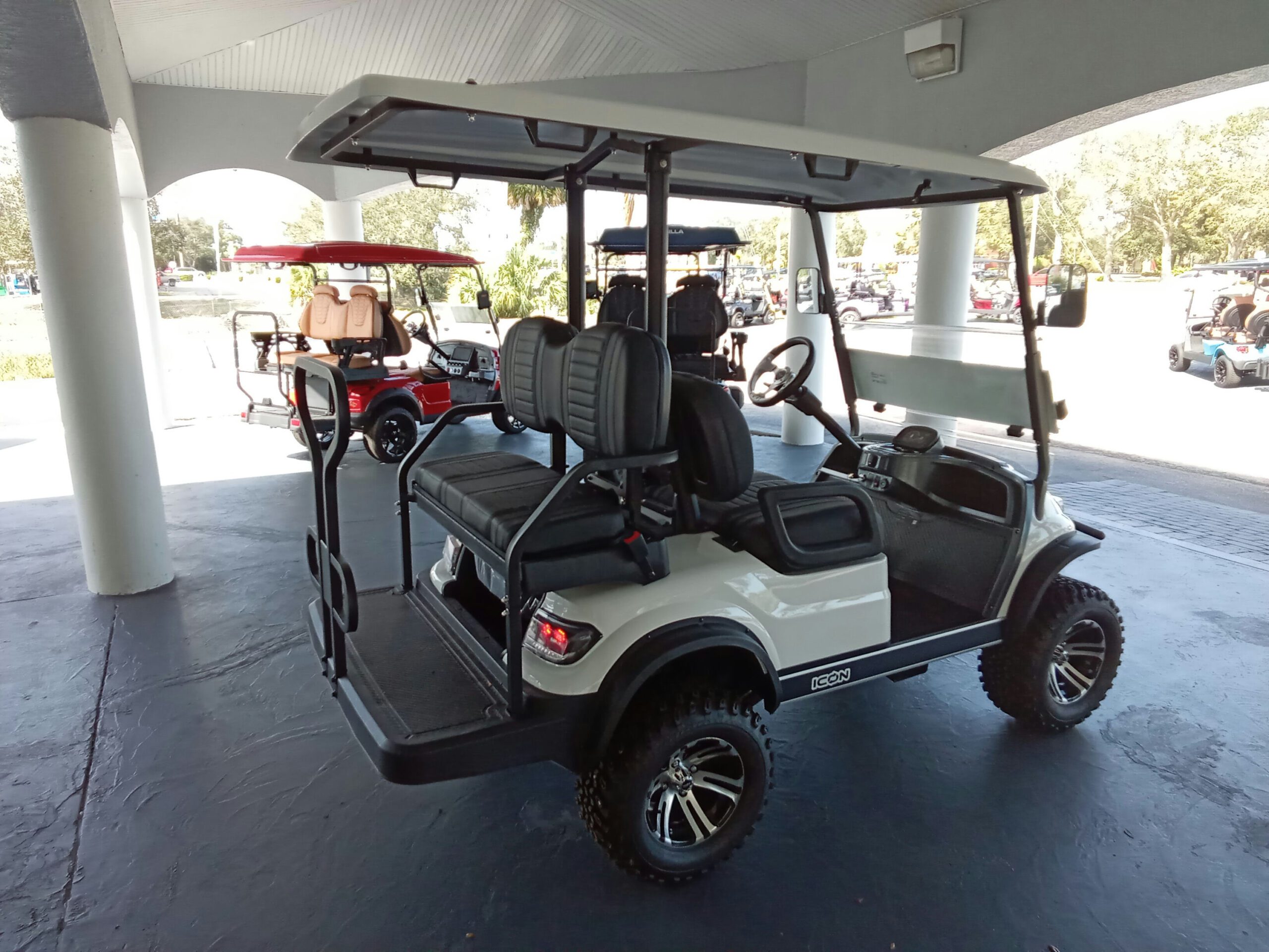 Icon Gas 4L, G40L, 4-PASS, EFI GAS, Lifted