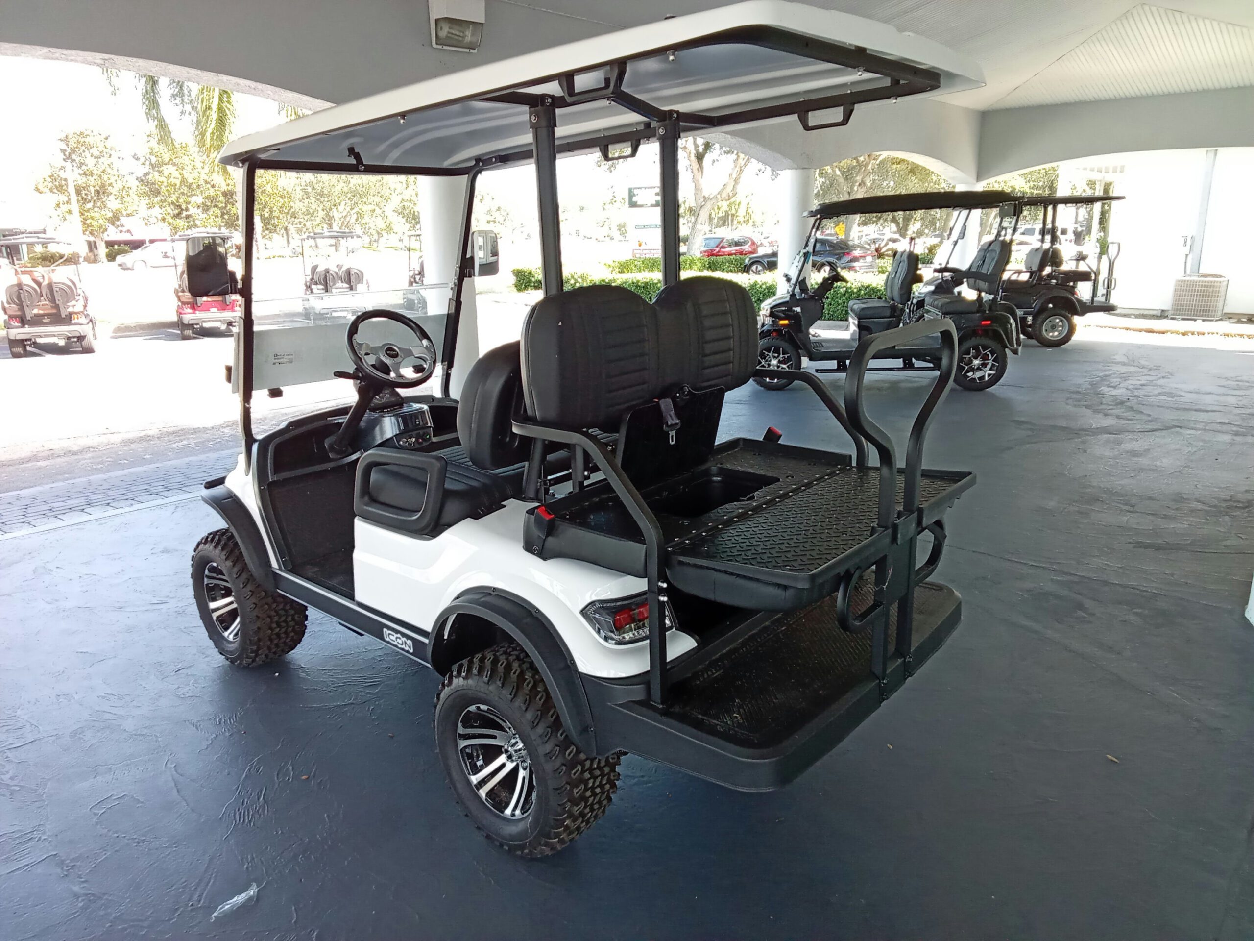 Icon Gas 4L, G40L, 4-PASS, EFI GAS, Lifted