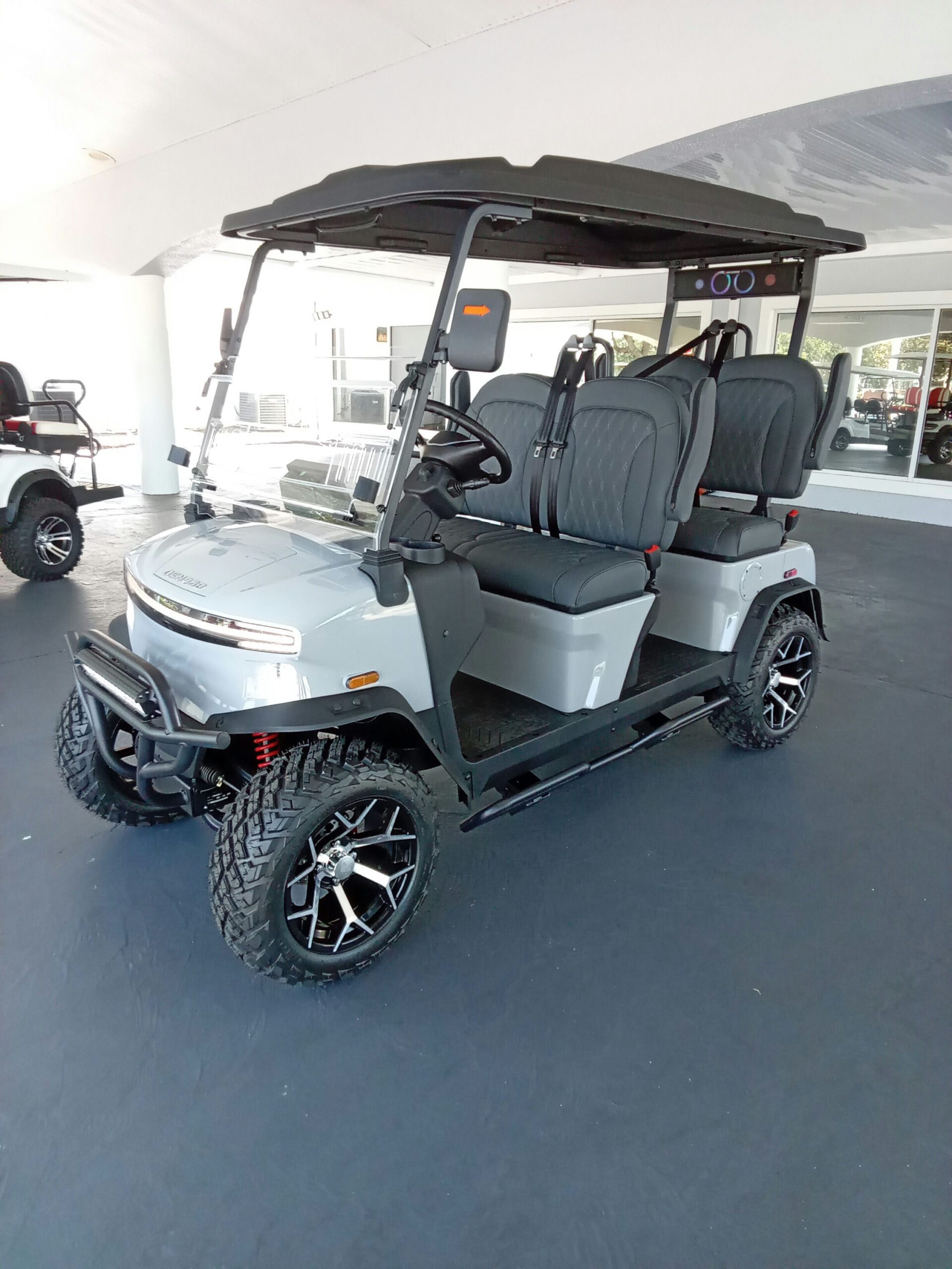 Denago Rover XL, 4-PASS, LITHIUM ELECTRIC, Lifted