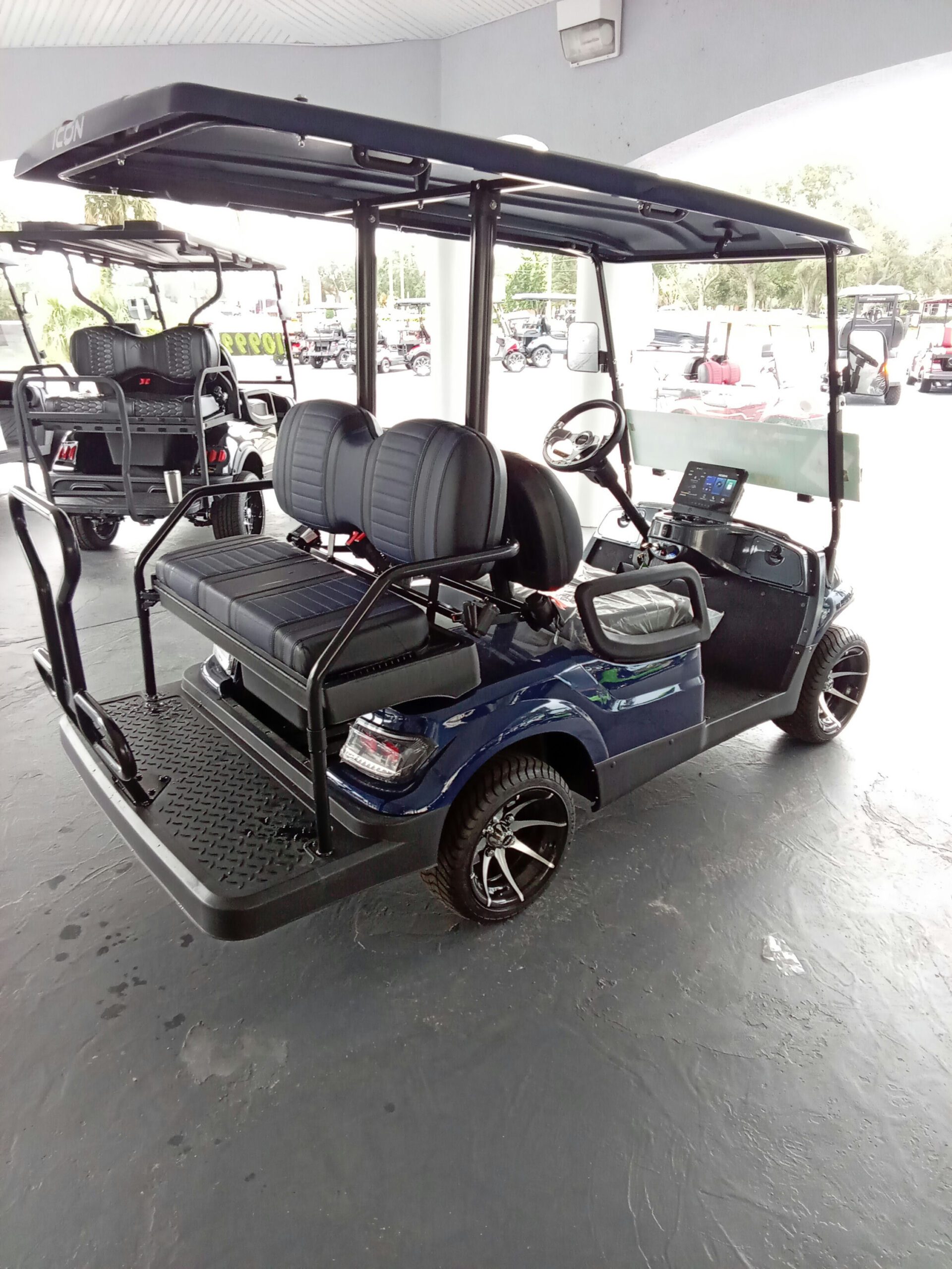 Icon I40, 4-PASS, LITHIUM ELECTRIC, Non-lifted