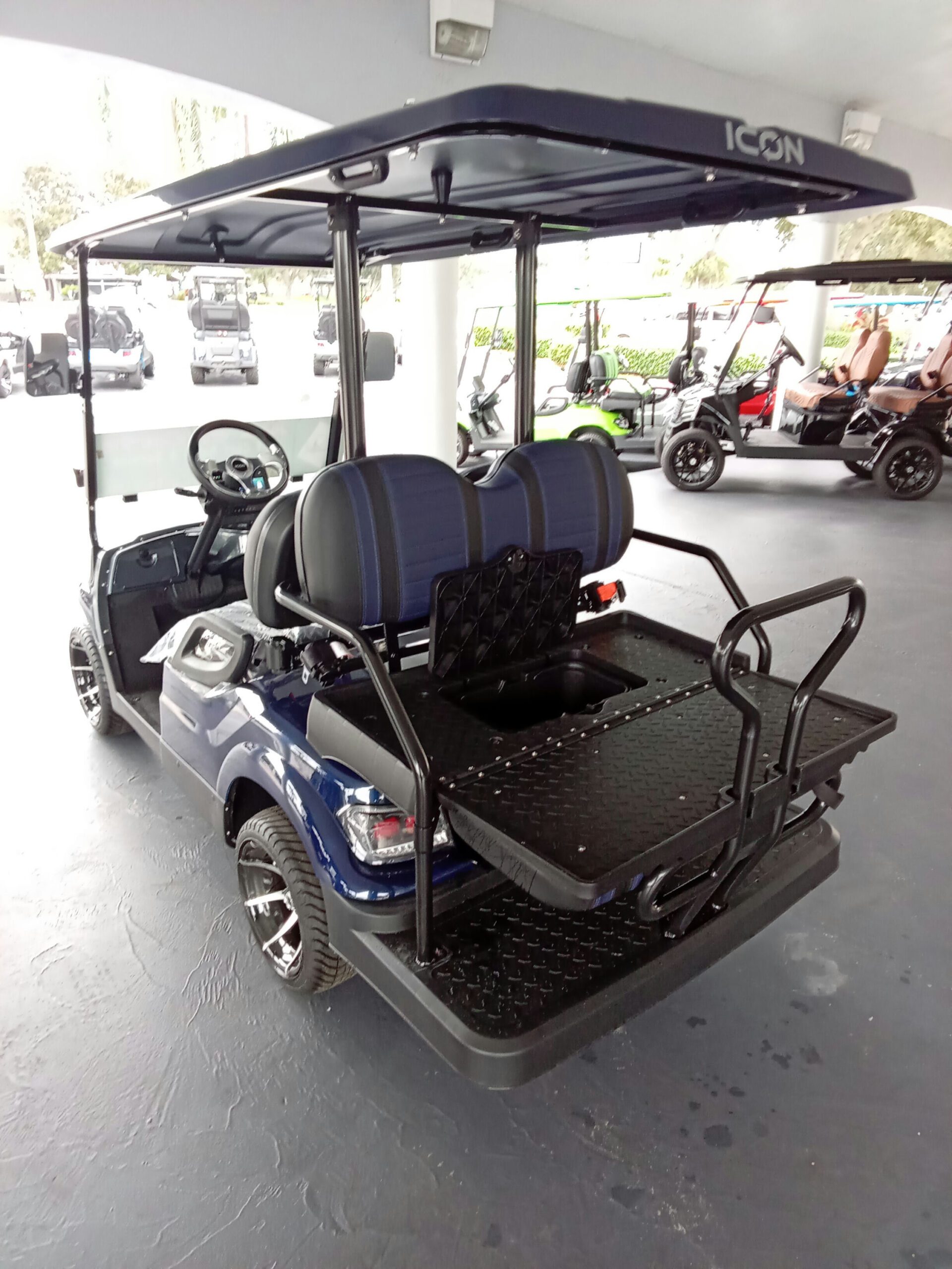 Icon I40, 4-PASS, LITHIUM ELECTRIC, Non-lifted