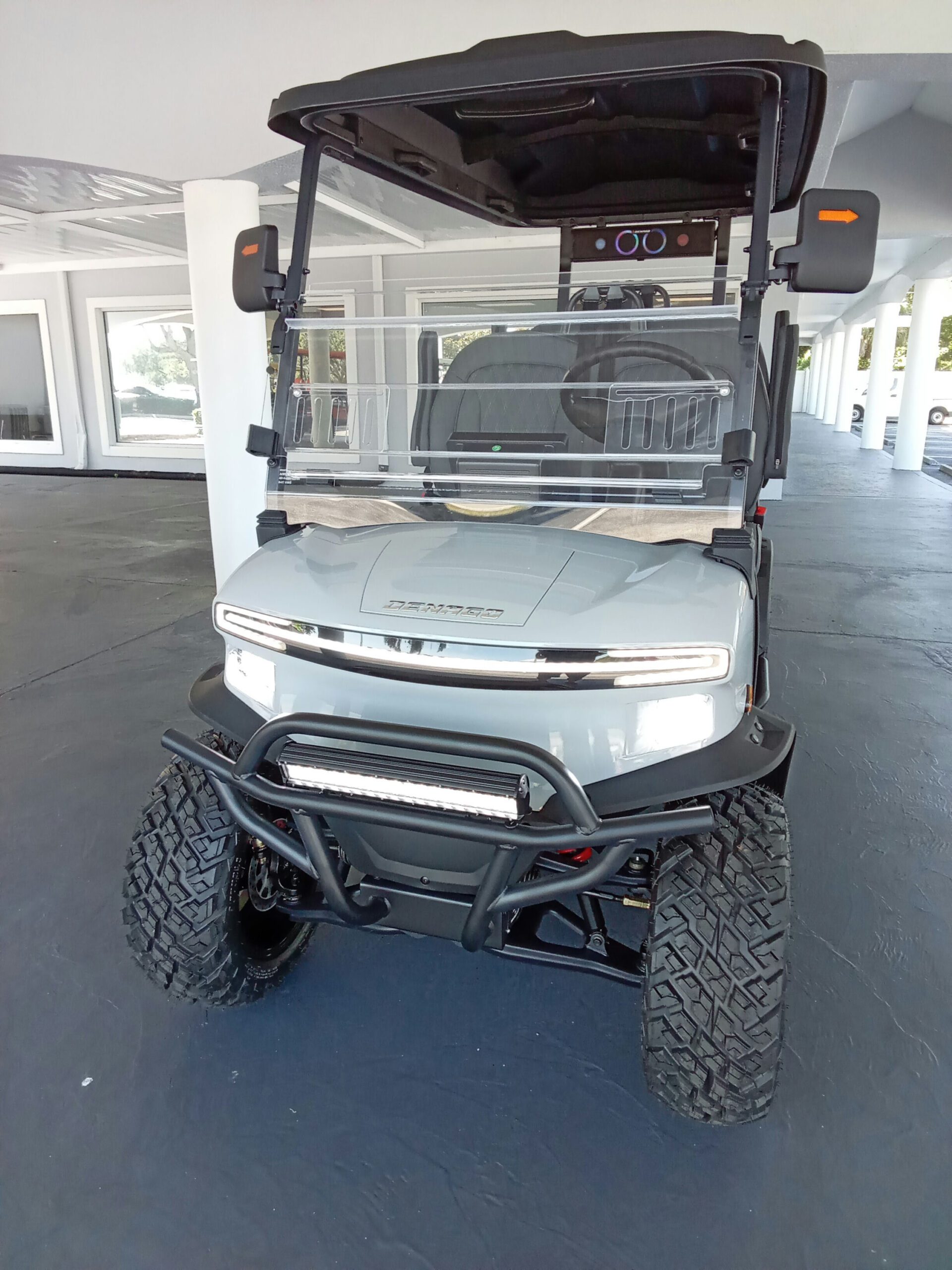 Denago Rover XL, 4-PASS, LITHIUM ELECTRIC, Lifted