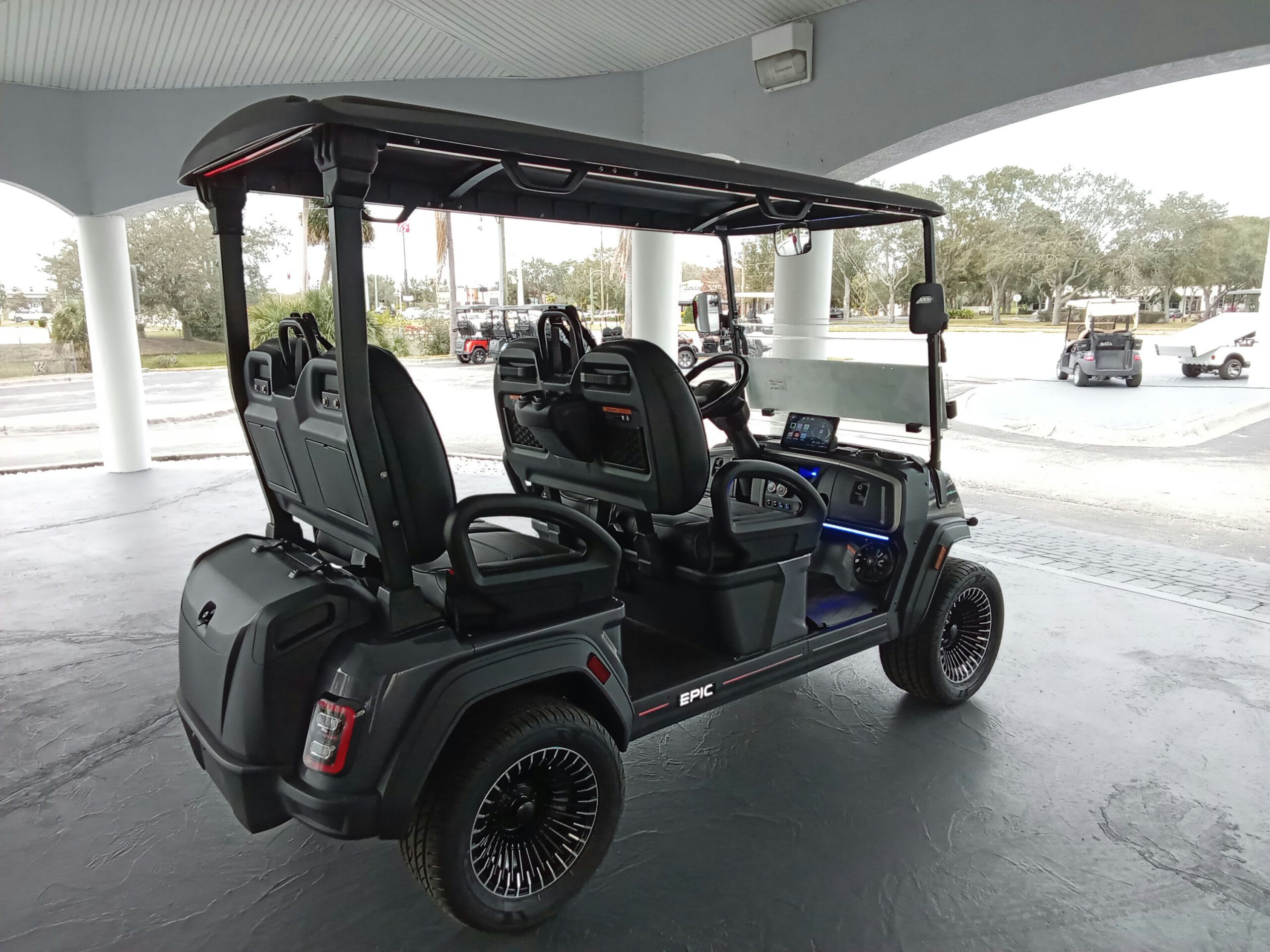 Epic E40FX, 4-PASS, LITHIUM ELECTRIC, Lifted