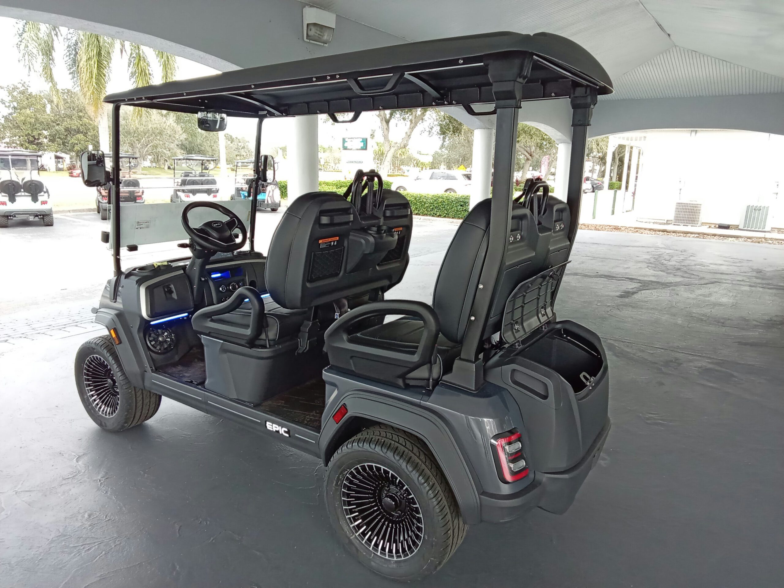Epic E40FX, 4-PASS, LITHIUM ELECTRIC, Lifted