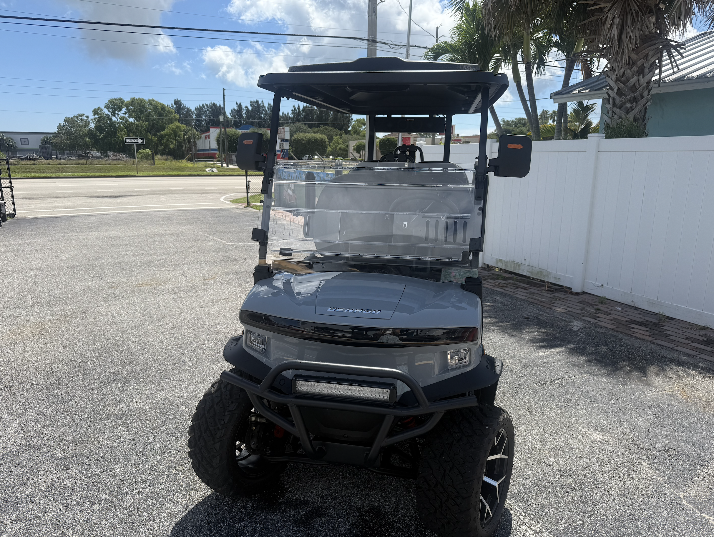 Denago Rover XL, 4-PASS, LITHIUM ELECTRIC, Lifted