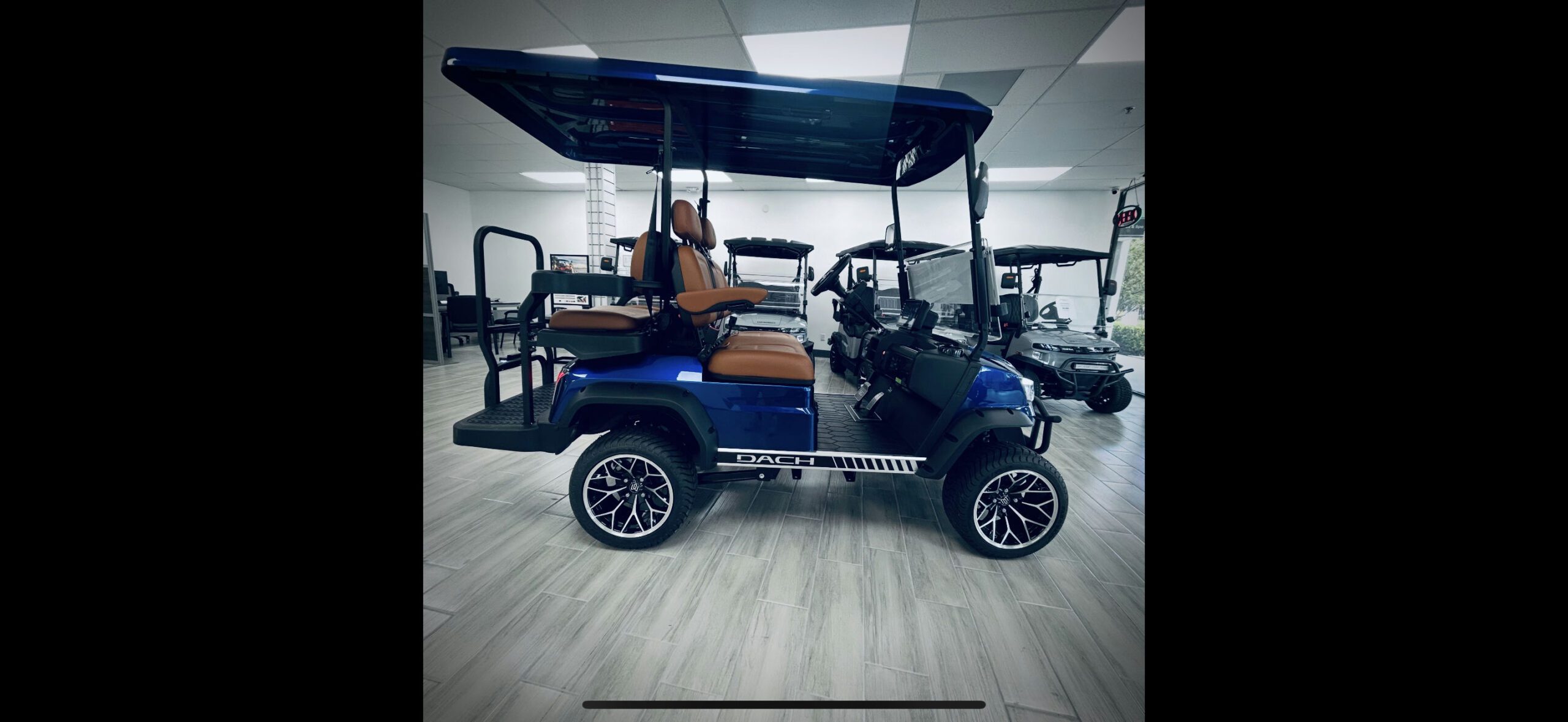 Dach Falcon, 4-PASS, LITHIUM ELECTRIC, Lifted