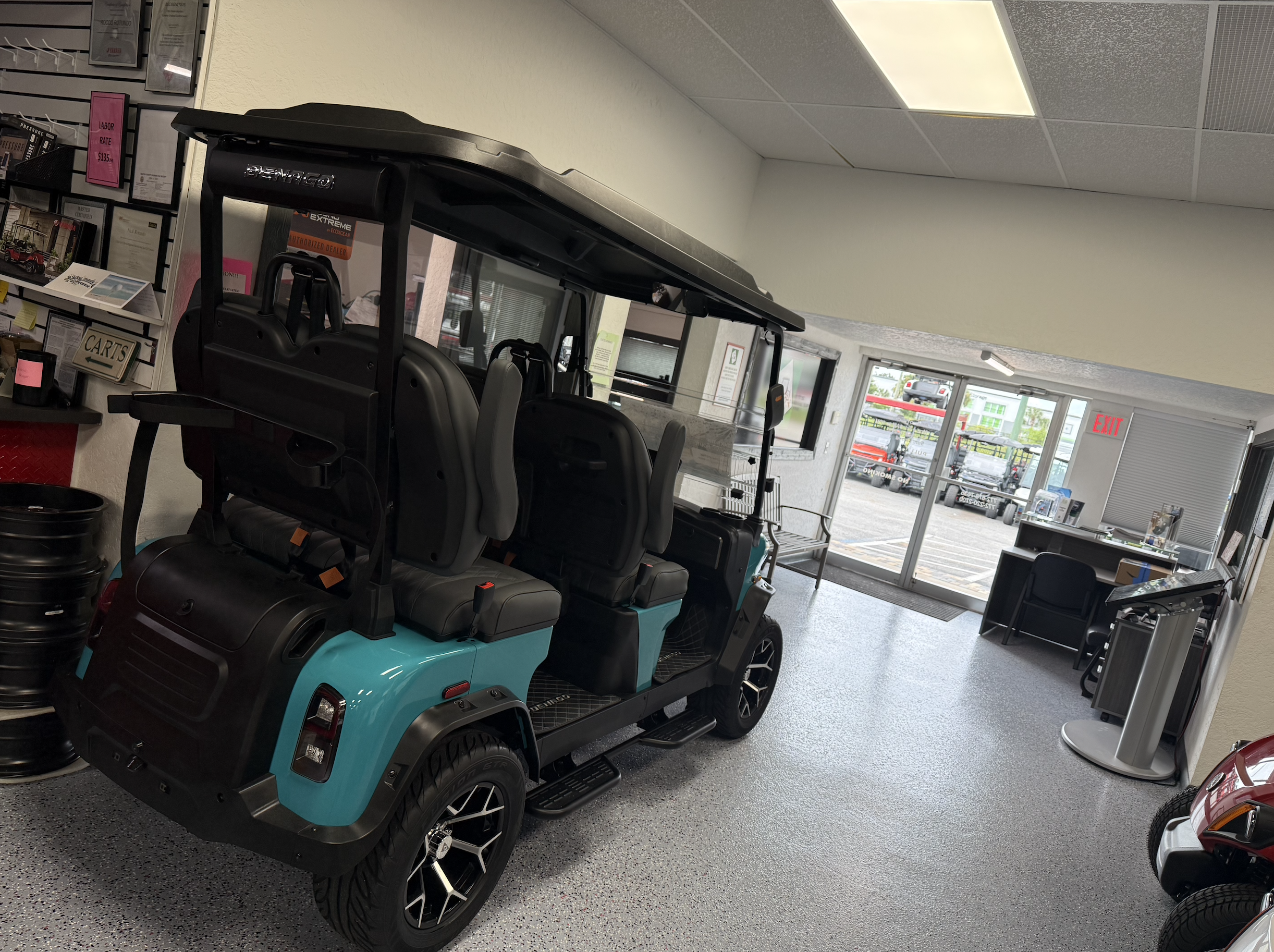 Denago Rover XL, 4-PASS, LITHIUM ELECTRIC, Lifted