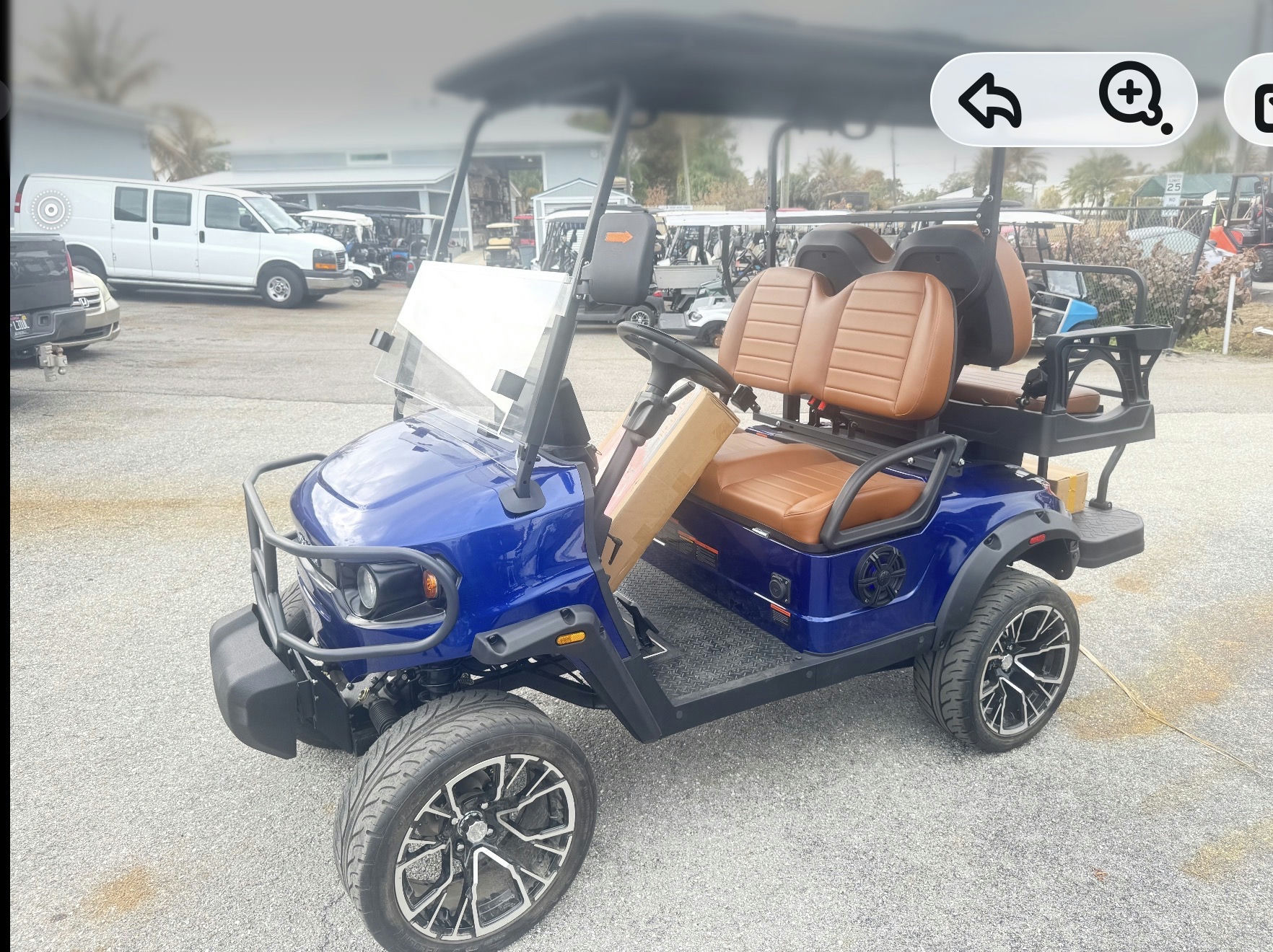 Solana Solana F – 4P(2+2), 4-PASS,  ELECTRIC, Lifted