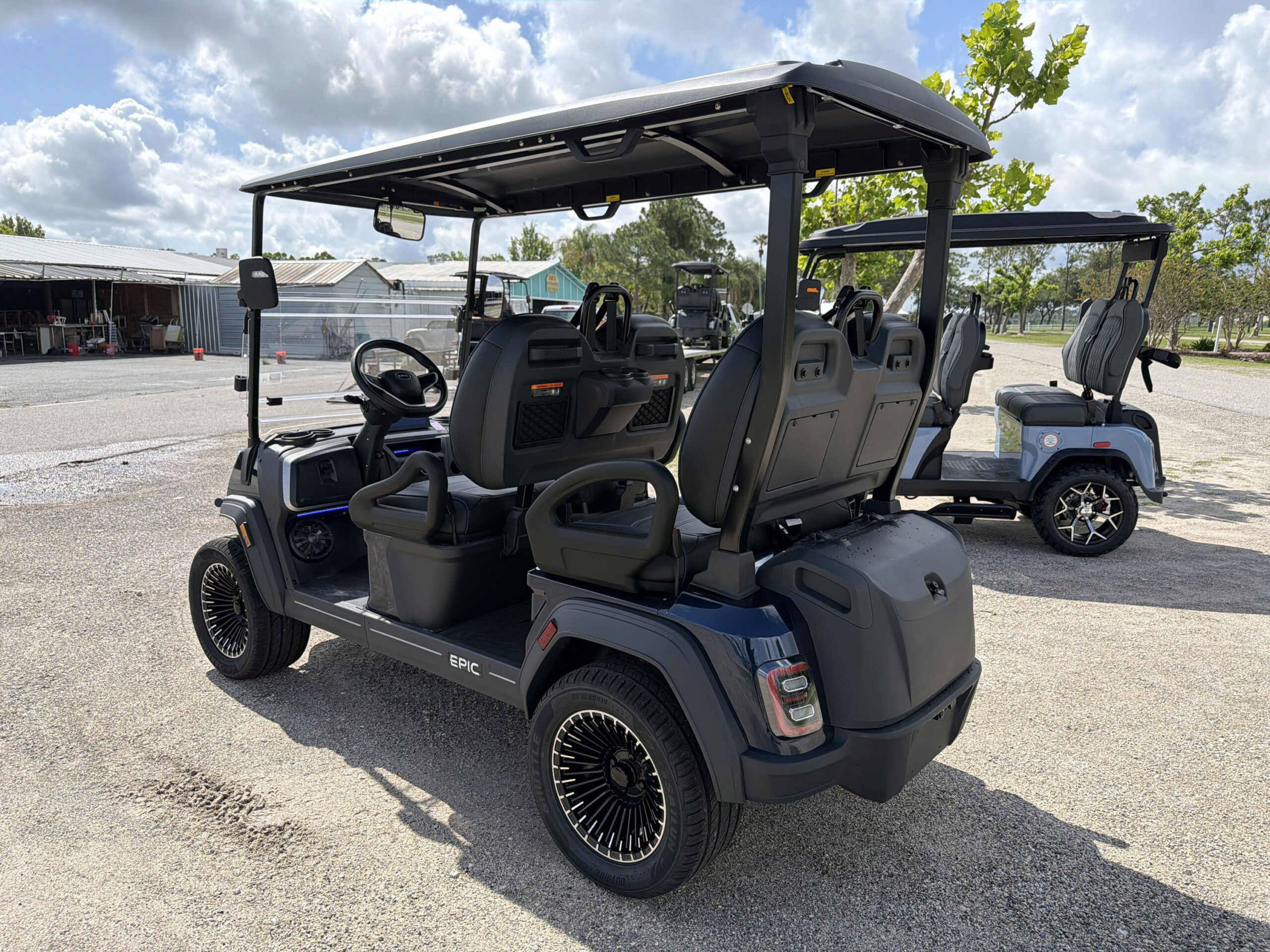 Epic E40FX, 4-PASS, LITHIUM ELECTRIC, Lifted